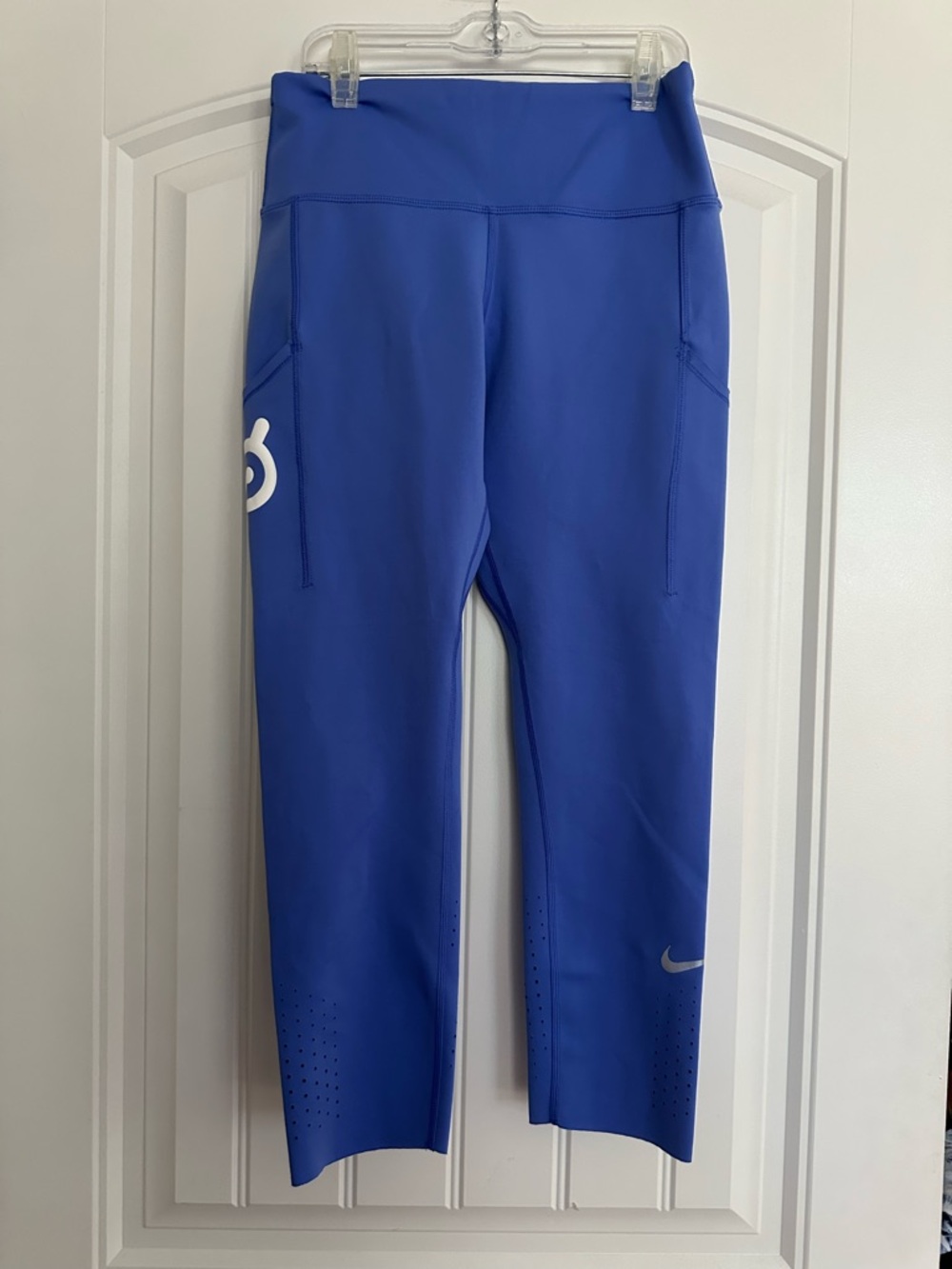 Peloton x Nike Periwinkle Purple Dri-Fit Capri Leggings • Blue Purple M NWOT